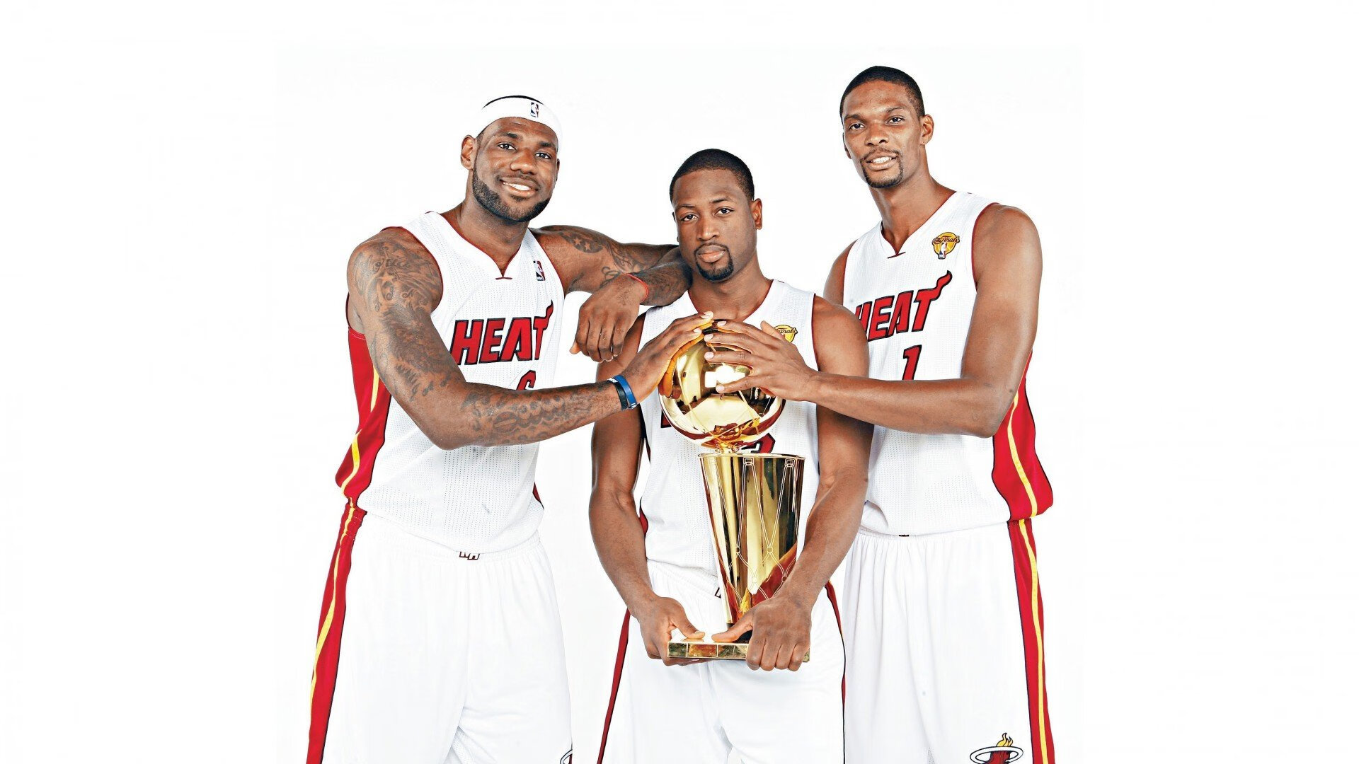 阿拉巴的纪录之夜,当篮球场响起足球的掌声